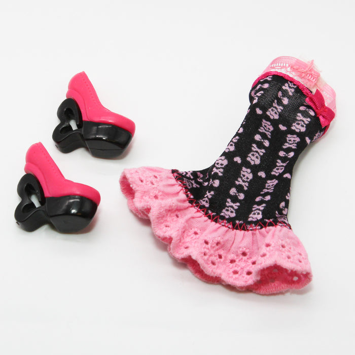 Monster High Draculaura nuken vaatteet - Second Hand