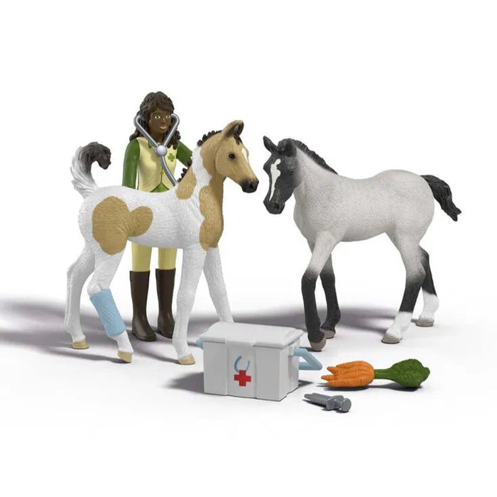 Schleich 42777 Sarah ja varsojen ensiapu setti