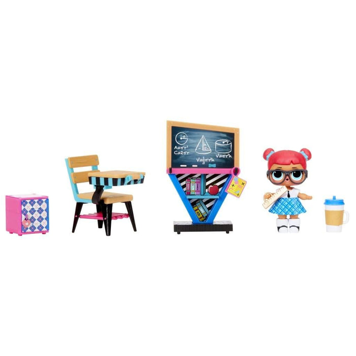 L.O.L. Surprise Furniture with Doll - Luokkahuone - L.O.L