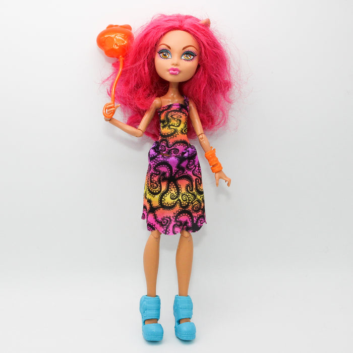 Monster High Ghoul Fair Howleen Wolf nukke - Second Hand