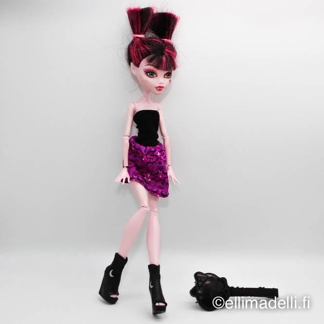 Monster High sarjan Draculaura Dead Tired nukke - Muut lelut