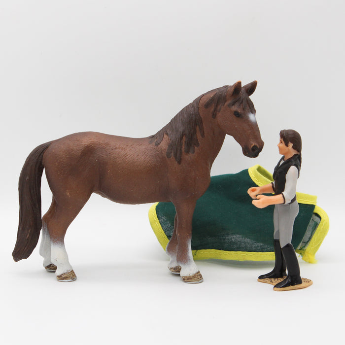 Schleich hevonen, hoitaja ja loimi