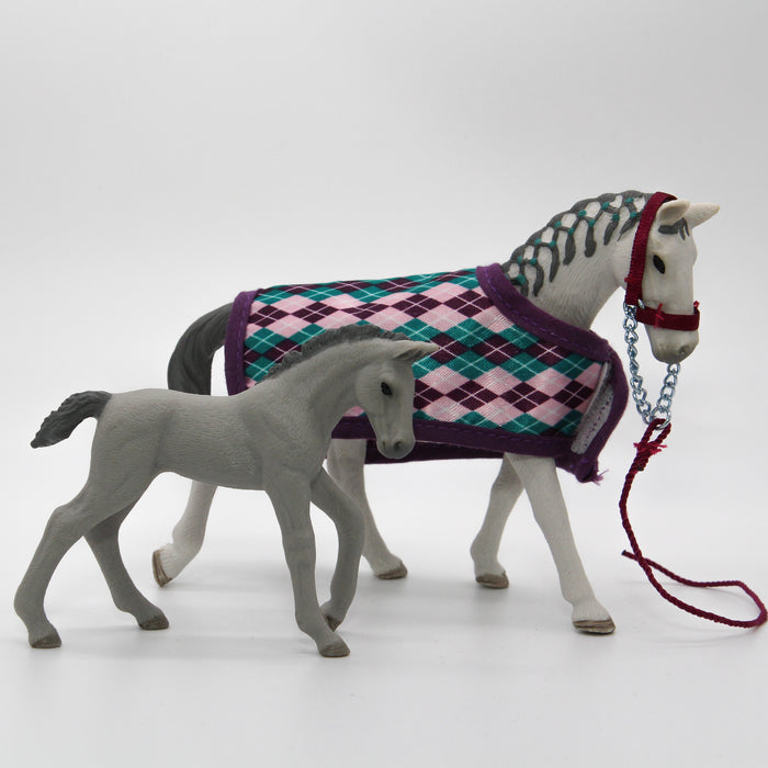 Schleich Hevonen, varsa ja varusteet - Second Hand