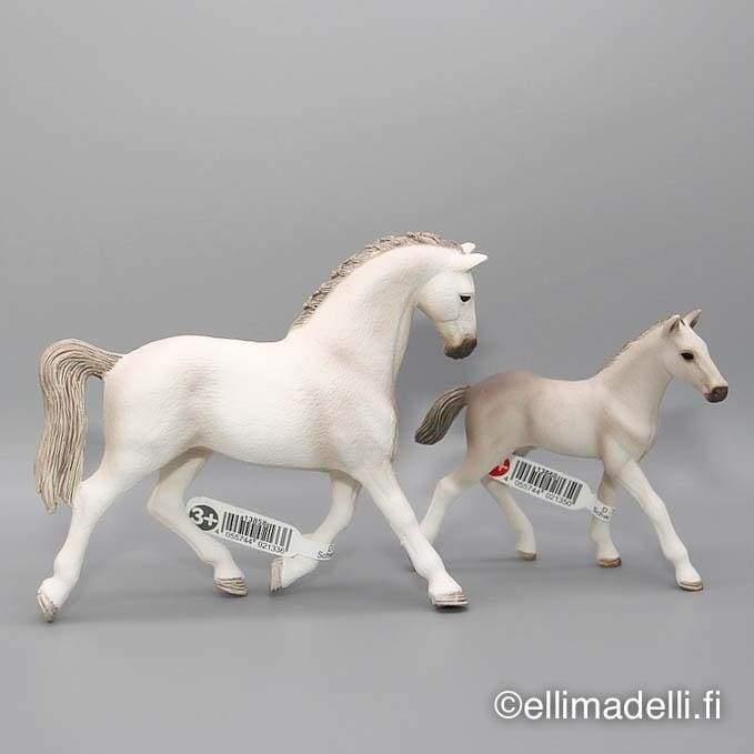 Schleich Holsteinin Hevonen tamma 13858