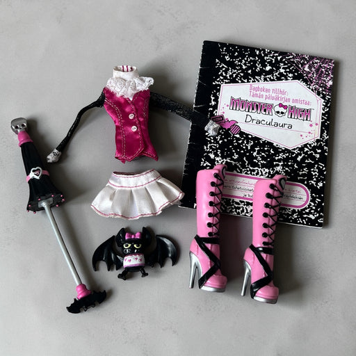 Monster High Draculaura First Wave vaatteet - Second Hand
