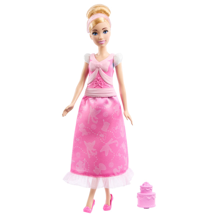 Disney Tuhkimo nukke ja 2in1 vaate leikkisetti