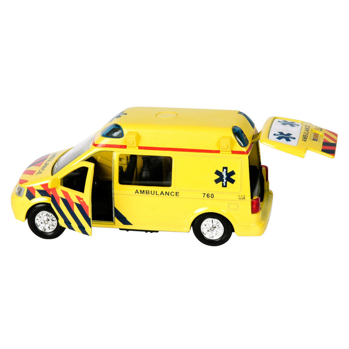 Ambulanssi valoilla ja äänillä