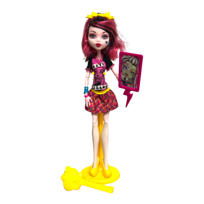 Monster High Freaky Fusion Save Frankie Draculaura nukke - Second Hand