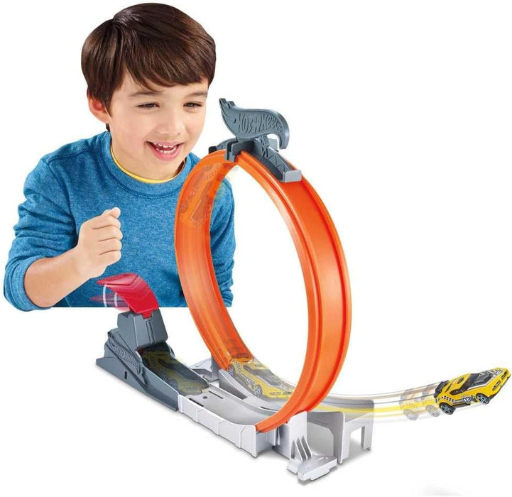 Hot Wheels Stunt Tracks Loop Star autorata leikkisetti