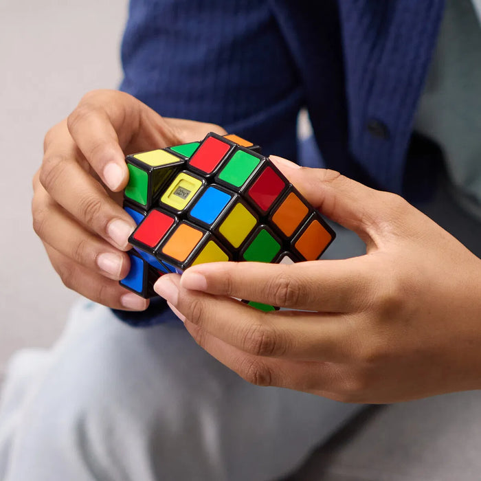 Rubiikin kuutio Rubiks Timed Cube ajanotolla