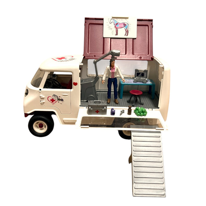 Schleich Eläinlääkäri auto ja tarvikkeet - Second Hand