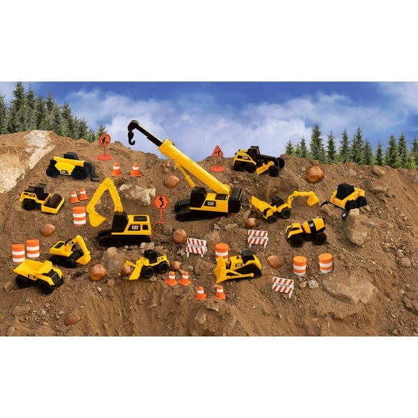 CAT pienet Työkoneet Mega leikkisetti, yli 40 osaa!