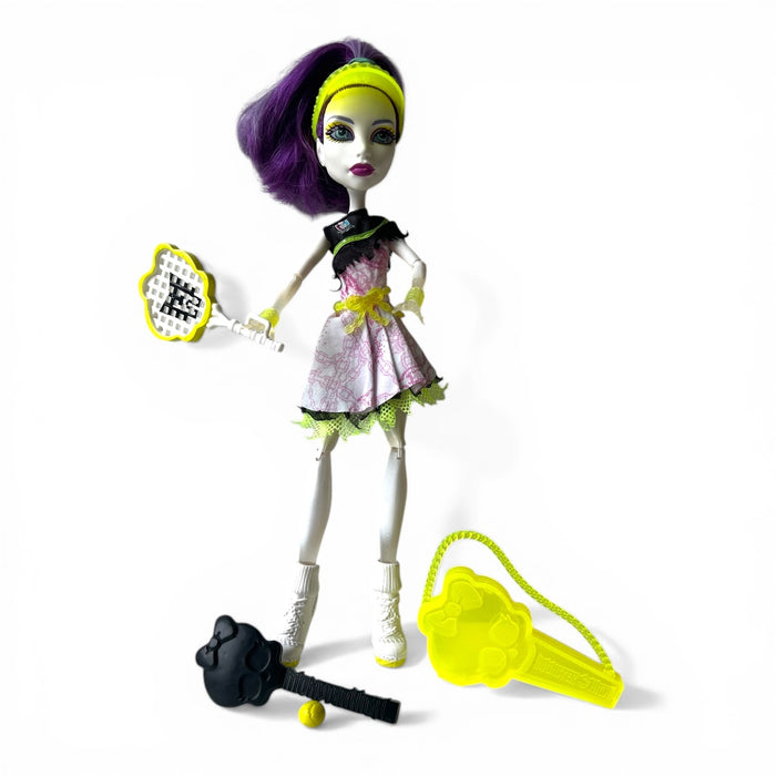 Monster High Ghoul Sports Spectra Vondergeist nukke - Second Hand