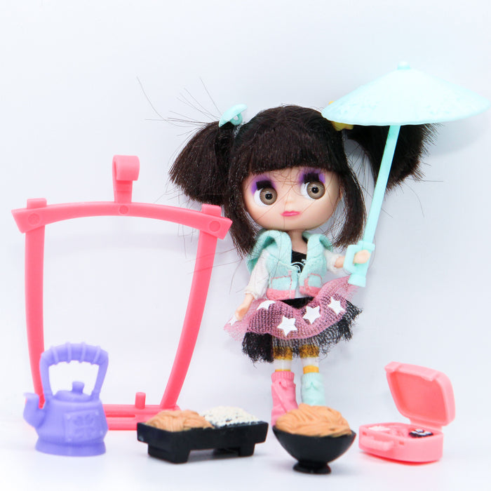 Littlest Petshop Blythe nukke B23 In Tokyo, Japan!