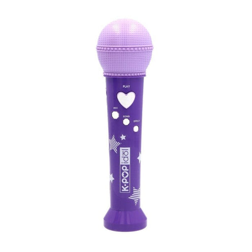 K-Pop idol ääntä tallentava Microfoni