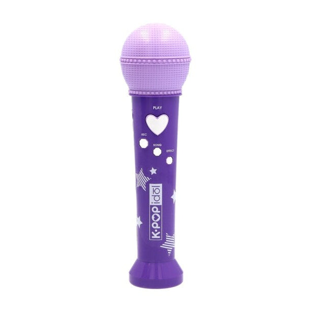 K-Pop idol ääntä tallentava Microfoni