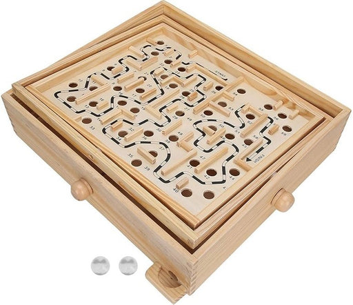 Klassinen puinen Labyrintti peli