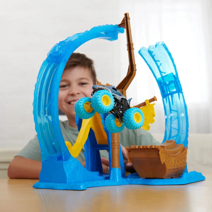 Monster Jam 1:64 Loop of Doom Stunt setti