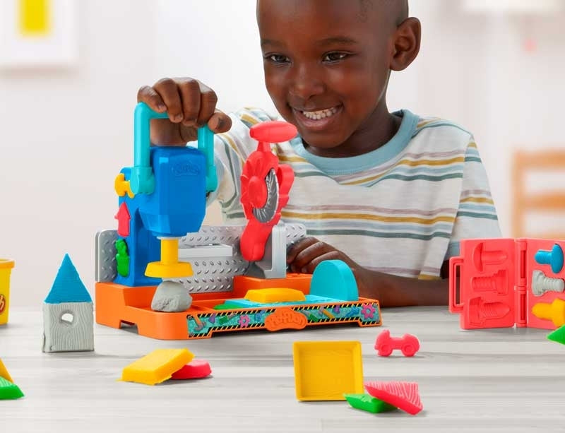 Play-Doh Muovailuvaha Työkalupenkki leikkisetti