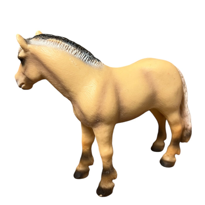 Schleich Vuonohevonen ruuna 13250 - Second Hand