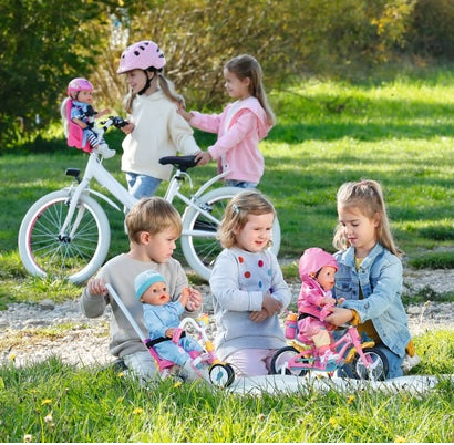 Baby Born nuken kolmipyörä työntöaisalla