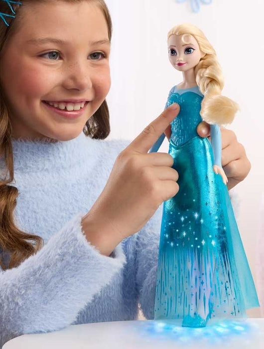 Disney Prinsessa Frozen laulava Elsa nukke valotoiminnolla