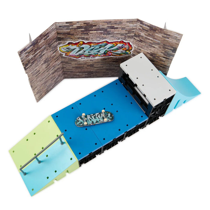 Tech Deck X-Connect DGK Skatepark skeittipuisto