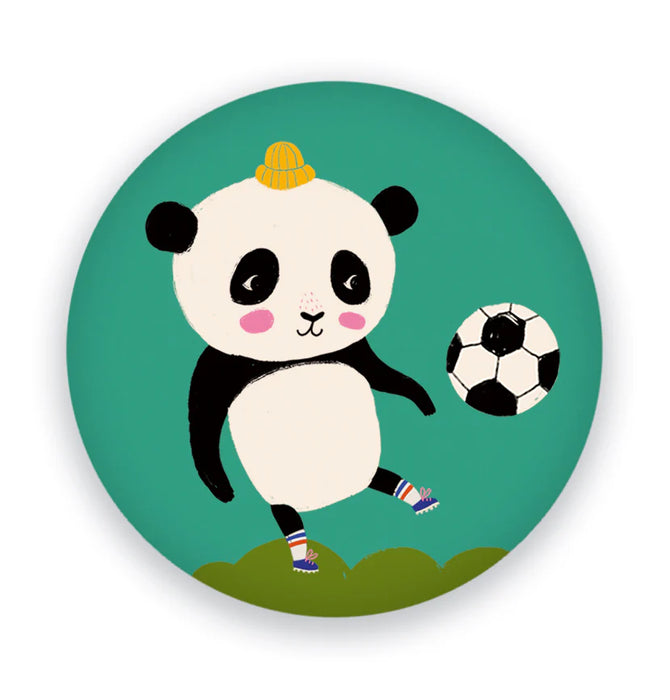 Mira Mallius Panda ja jalkapallo - magneetti