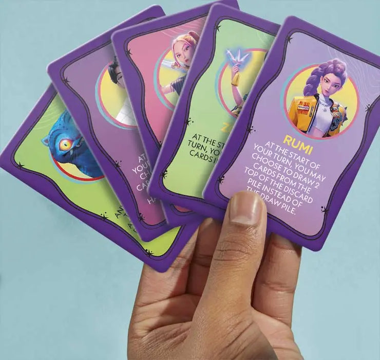 K-Pop Demon Hunters Monopoly Deal pelikortit