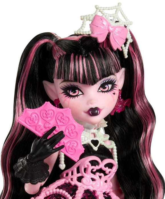 Monster High Scary Sweet Birthday Draculaura -nukke