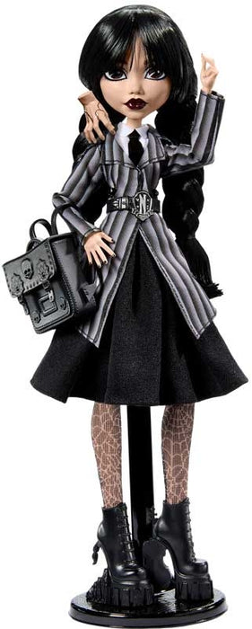 Monster High Wednesday core -nukke