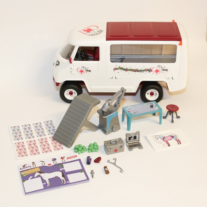 Schleich Eläinlääkäri auto ja tarvikkeet - Second Hand
