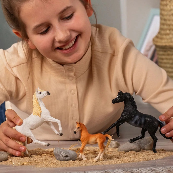 Schleich 13984 Arabi hevonen, varsa