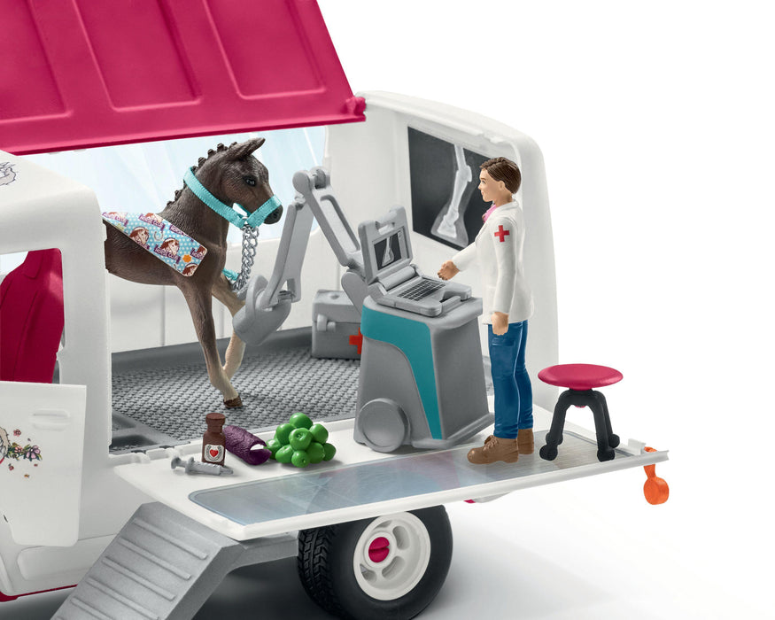 Schleich Ratsastuskoulu ja liikkuva eläinlääkäri 72121 - Elli Madelli