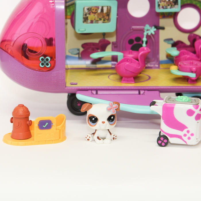 Littlest Petshop Jet Set Lentokone ja Bulldog #2106