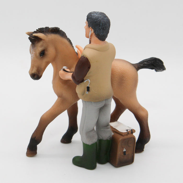 Schleich varsa ja eläinlääkäri