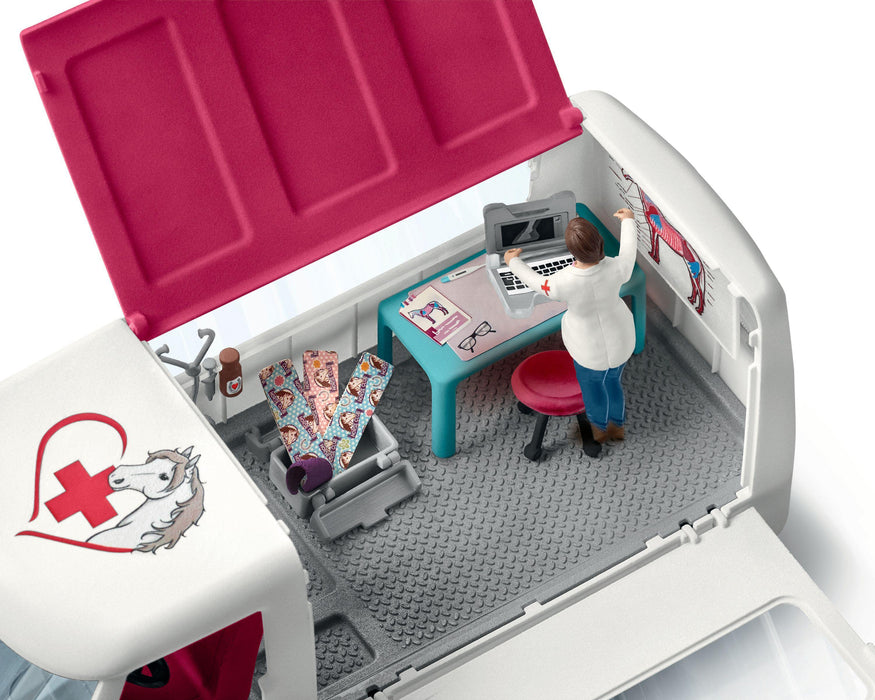 Schleich Ratsastuskoulu ja liikkuva eläinlääkäri 72121 - Elli Madelli