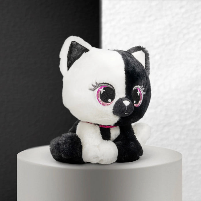 Gund P. Lushes Lady Luna lemmikki