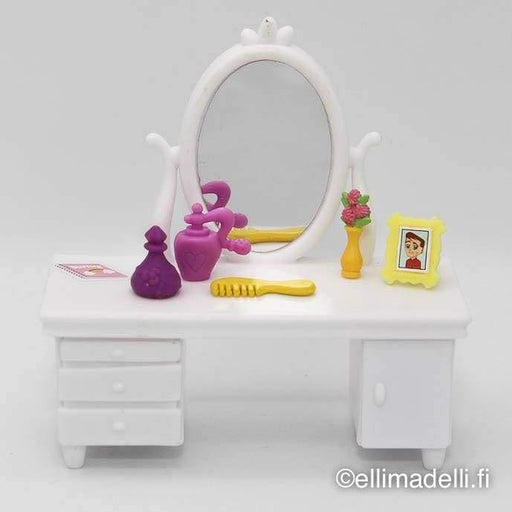 Littlest Petshop Blythen pöytä ja tarvikkeet - Littlest 