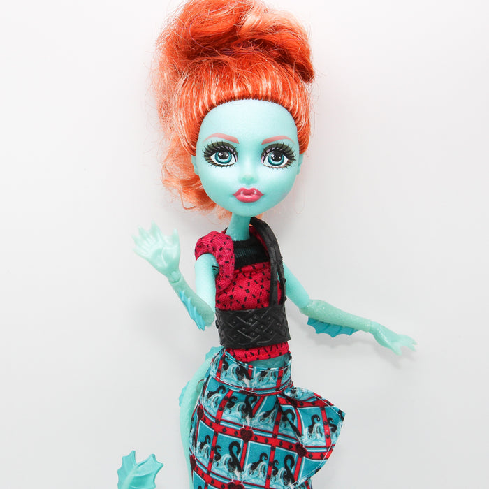 Monster High Exchange Program Lorna McNessie nukke - Second Hand