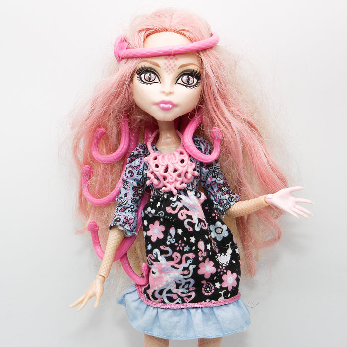 Monster High Frights, camera, action! Viperine Corgon nukke - Second Hand