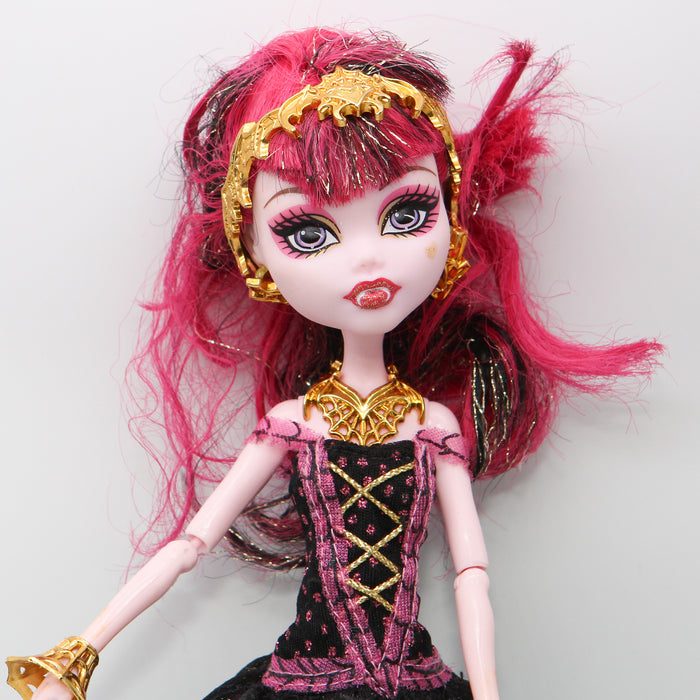 Monster High Haunt The Casbah Draculaura 13 Wishes