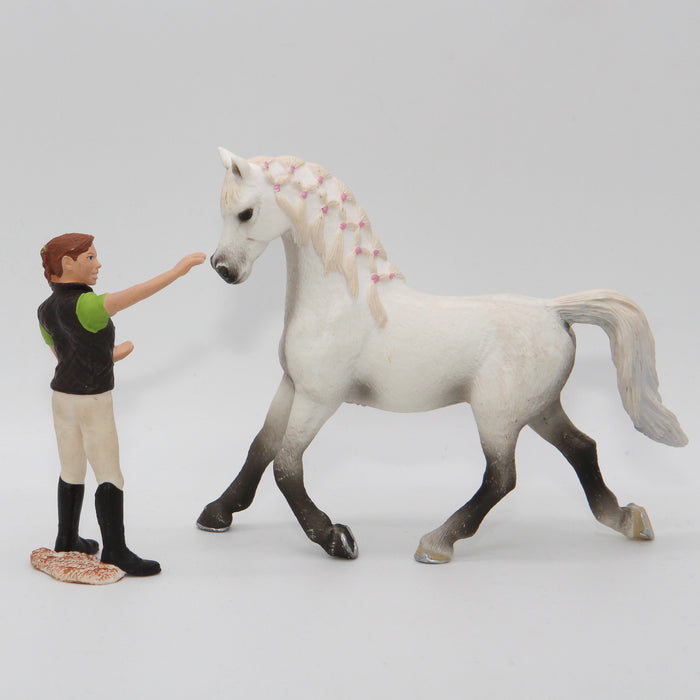 Schleich Arabilainen hevonen ja hoitaja