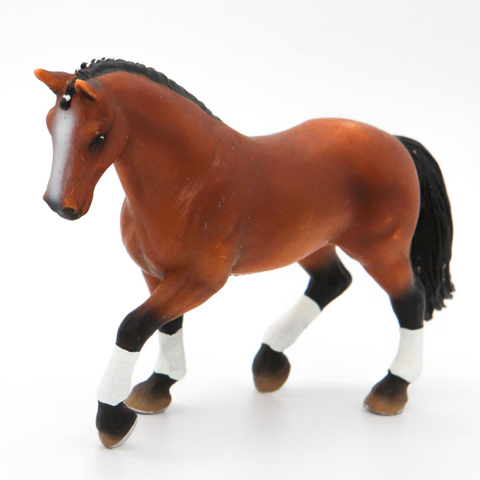 Schleich Hannoverin hevonen kouluratsastukseen - Second Hand