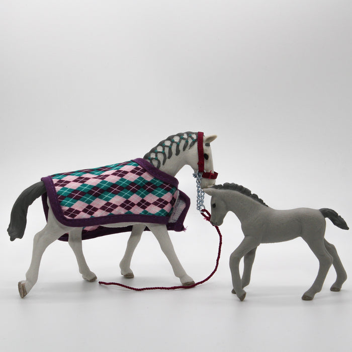 Schleich Hevonen, varsa ja varusteet - Second Hand
