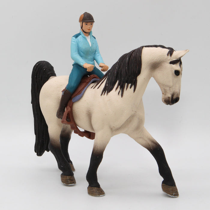 Schleich Tennessee walker hevonen 13789, ratsastaja ja satula