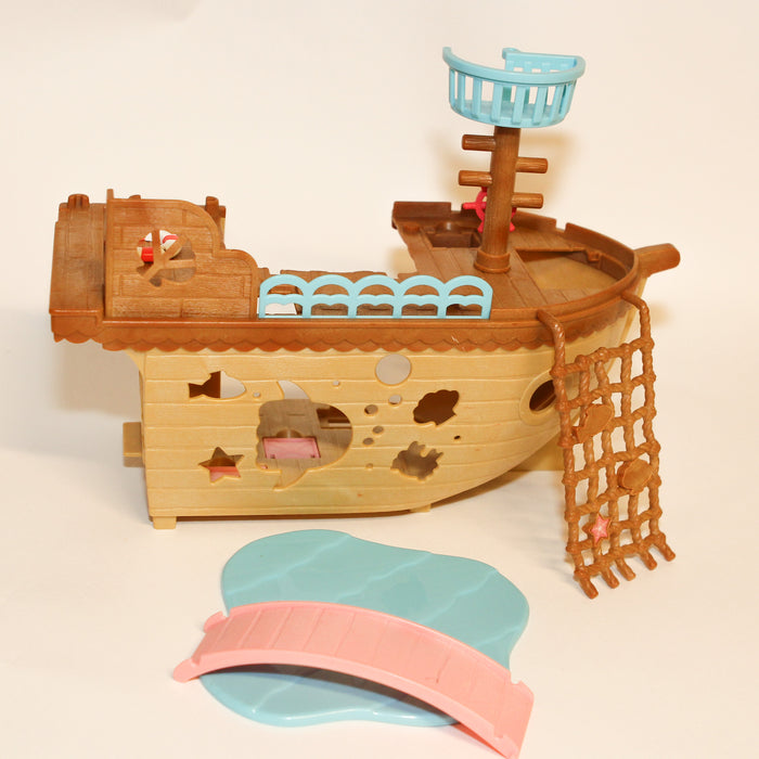 Sylvanian Families Aarrejahti veneellä - Second Hand